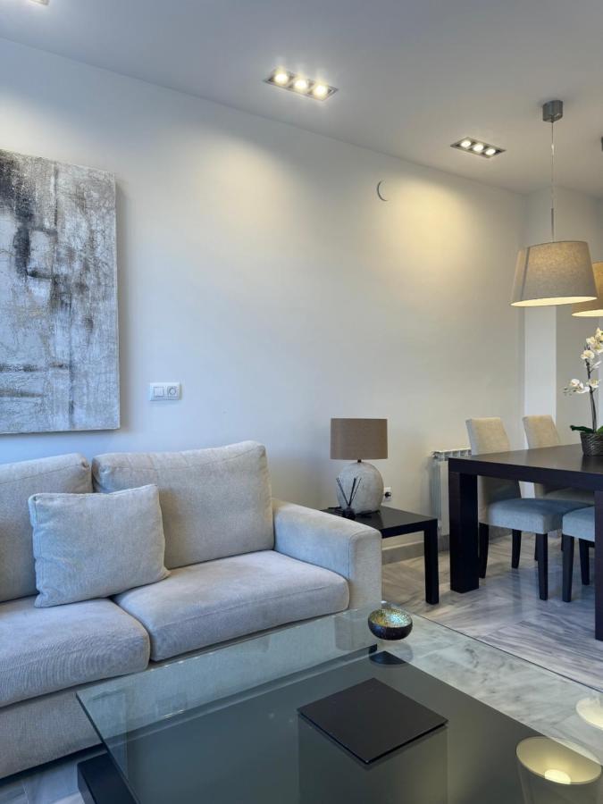 Victoria 32 Suite Malaga Exterior photo